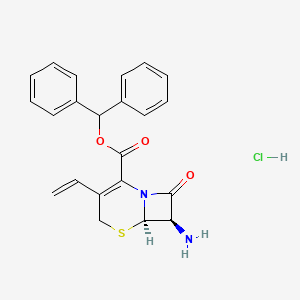 (6R,7R)-Benzhydryl 7-amino-8-oxo-3-vinyl-5-thia-1-azabicyclo[4.2.0]oct-2-ene-2-carboxylate hydrochloride Structure
